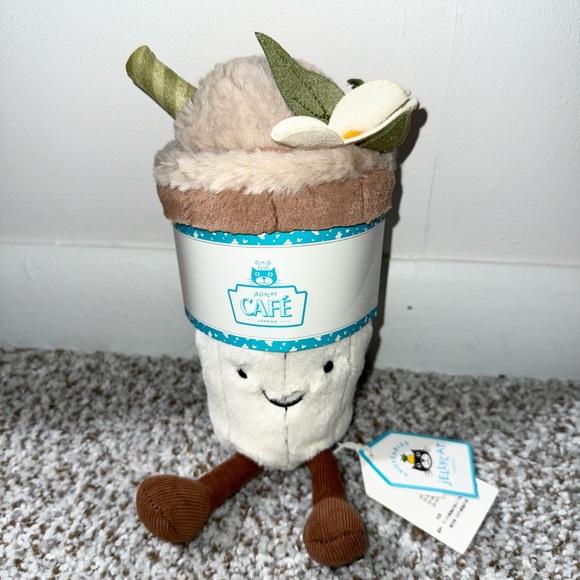 Jellycat Yulania Latte☕️🤎 - Picture 1 of 3